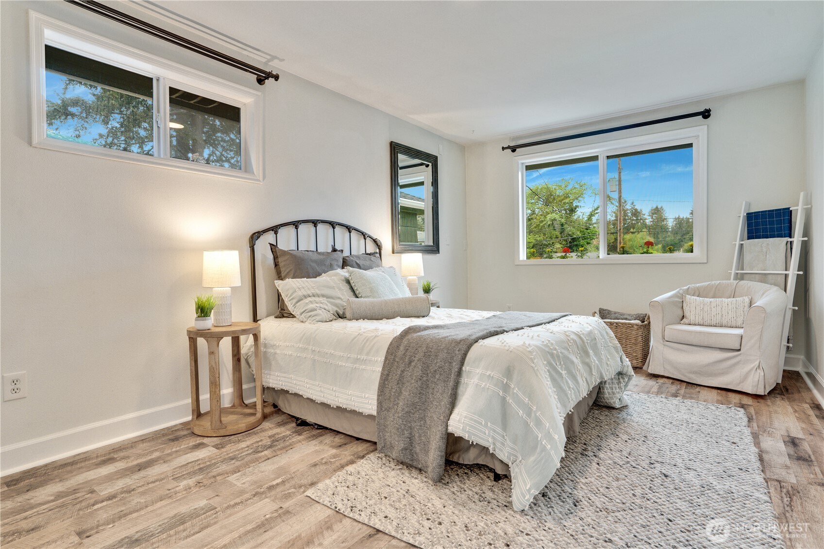 341 Del Monte Avenue , Fircrest, WA 98466