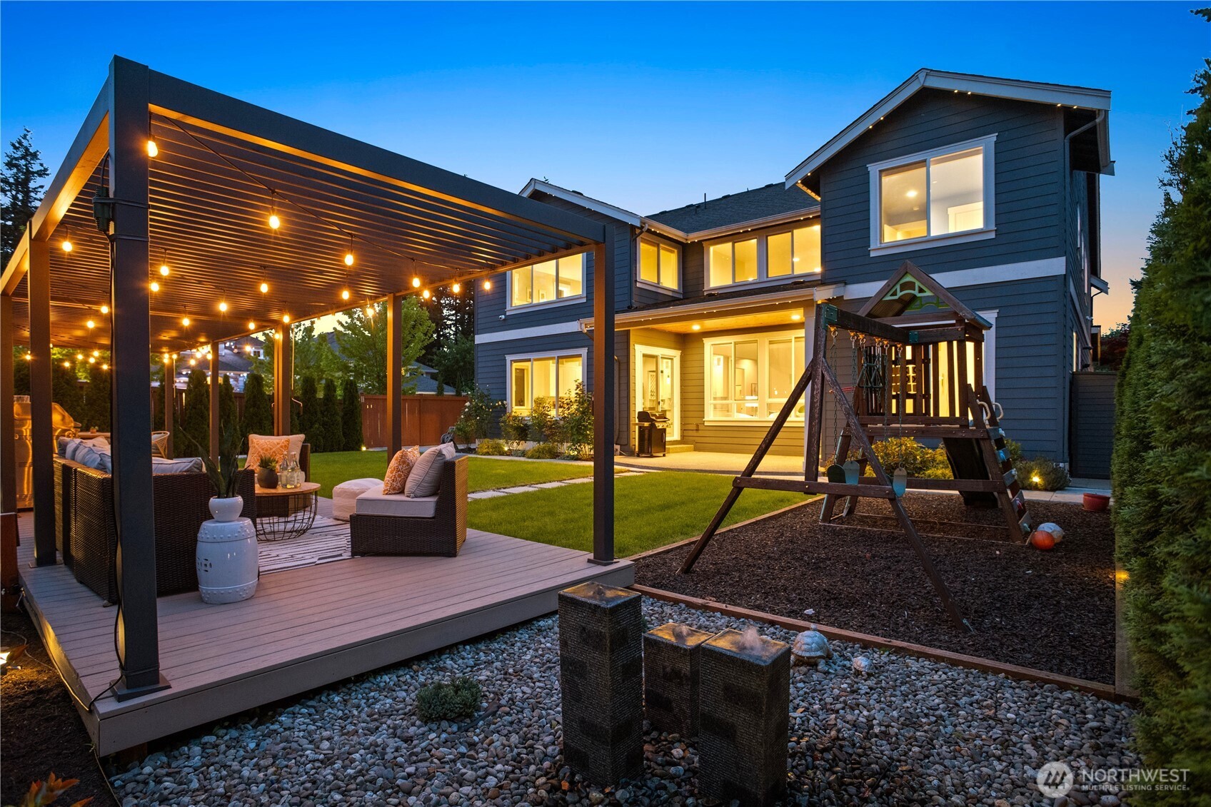 2623 242 Avenue SE, Sammamish, WA 98075