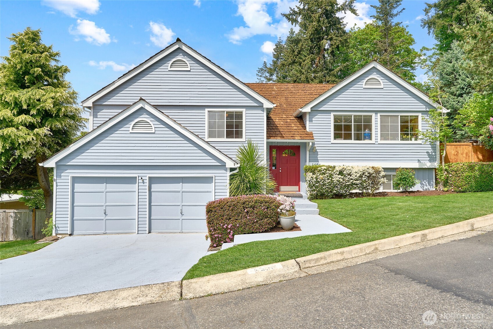 1404 S 290th Pl , Federal Way, WA 98003