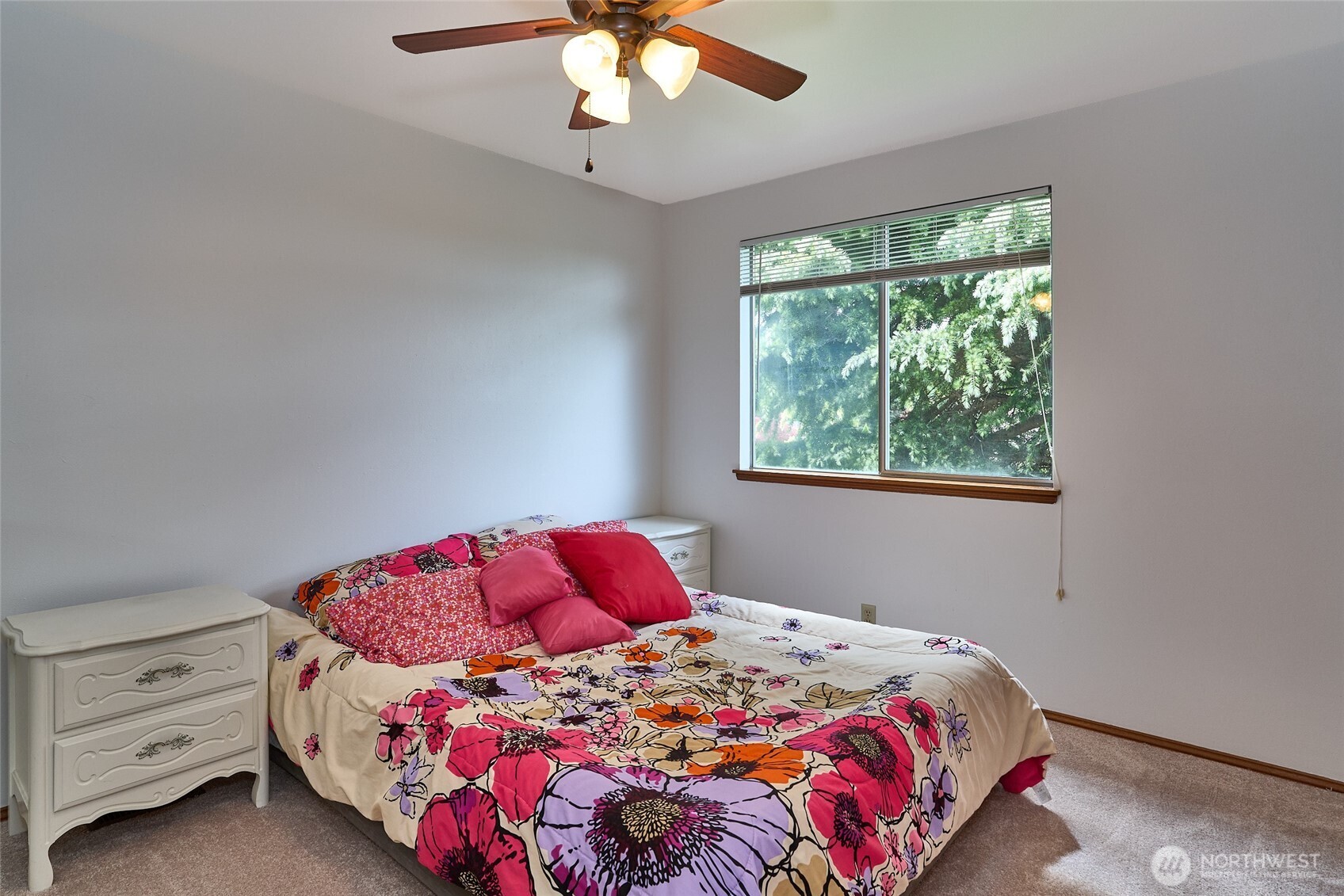 1404 S 290th Pl , Federal Way, WA 98003