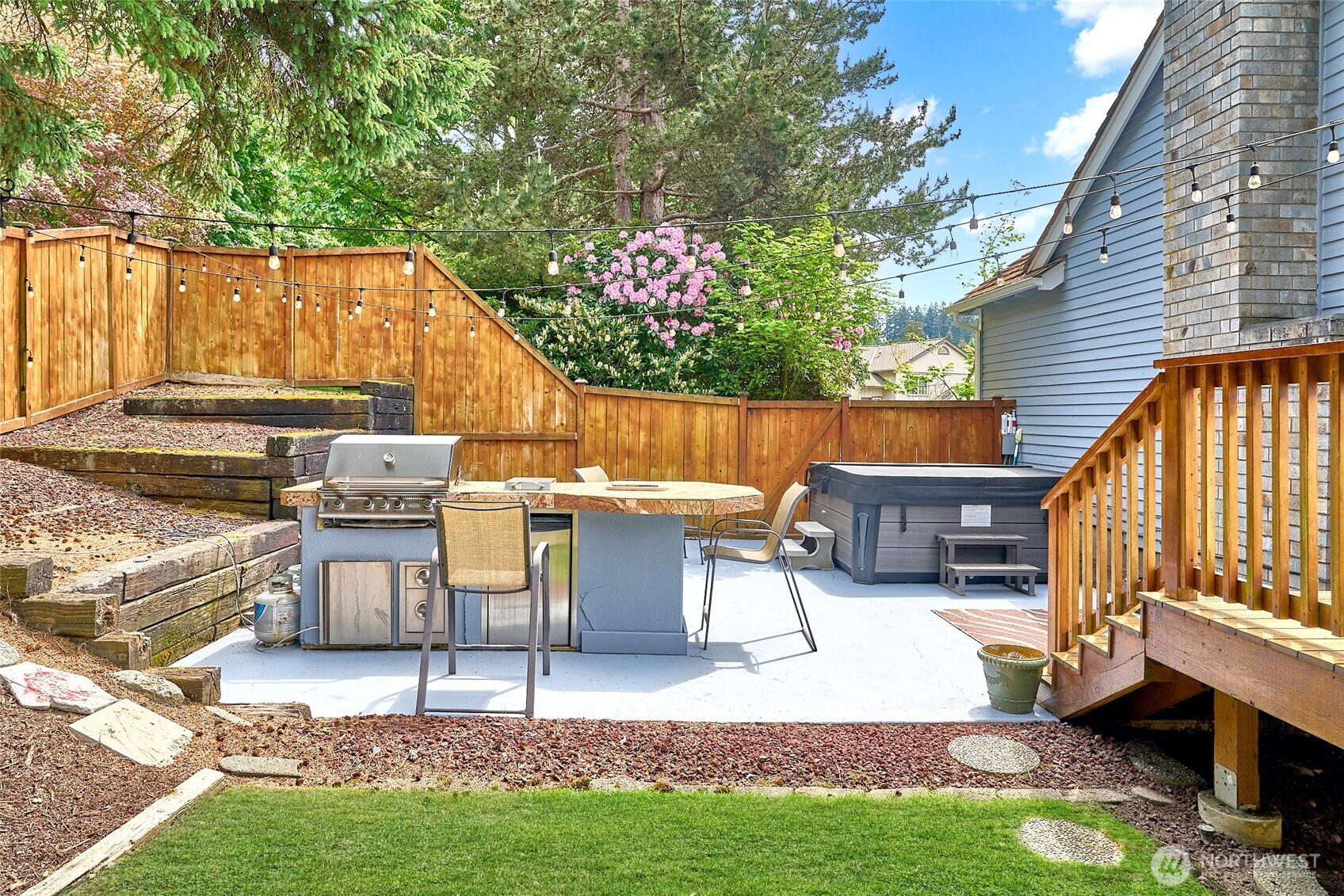 1404 S 290th Pl , Federal Way, WA 98003