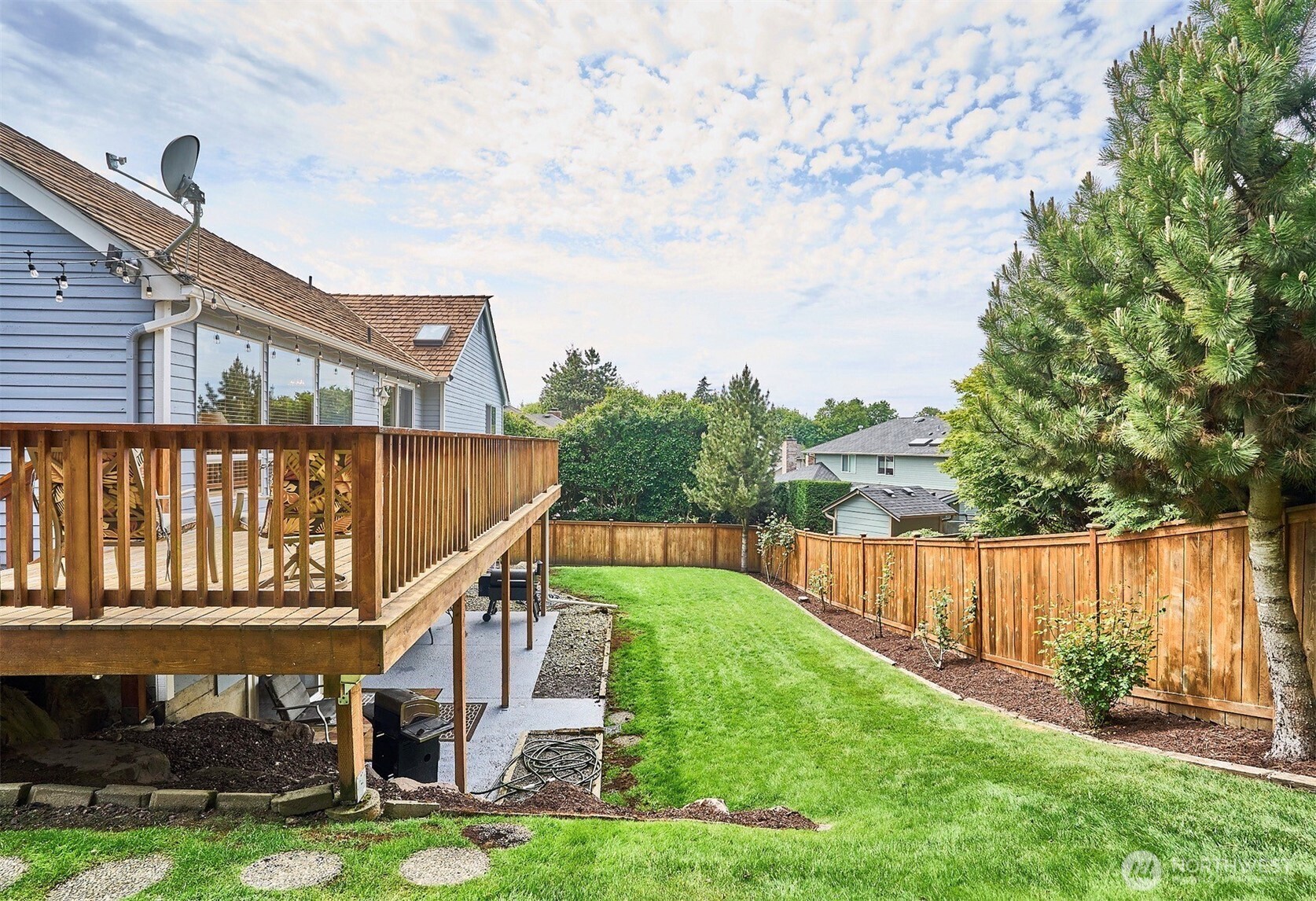 1404 S 290th Pl , Federal Way, WA 98003