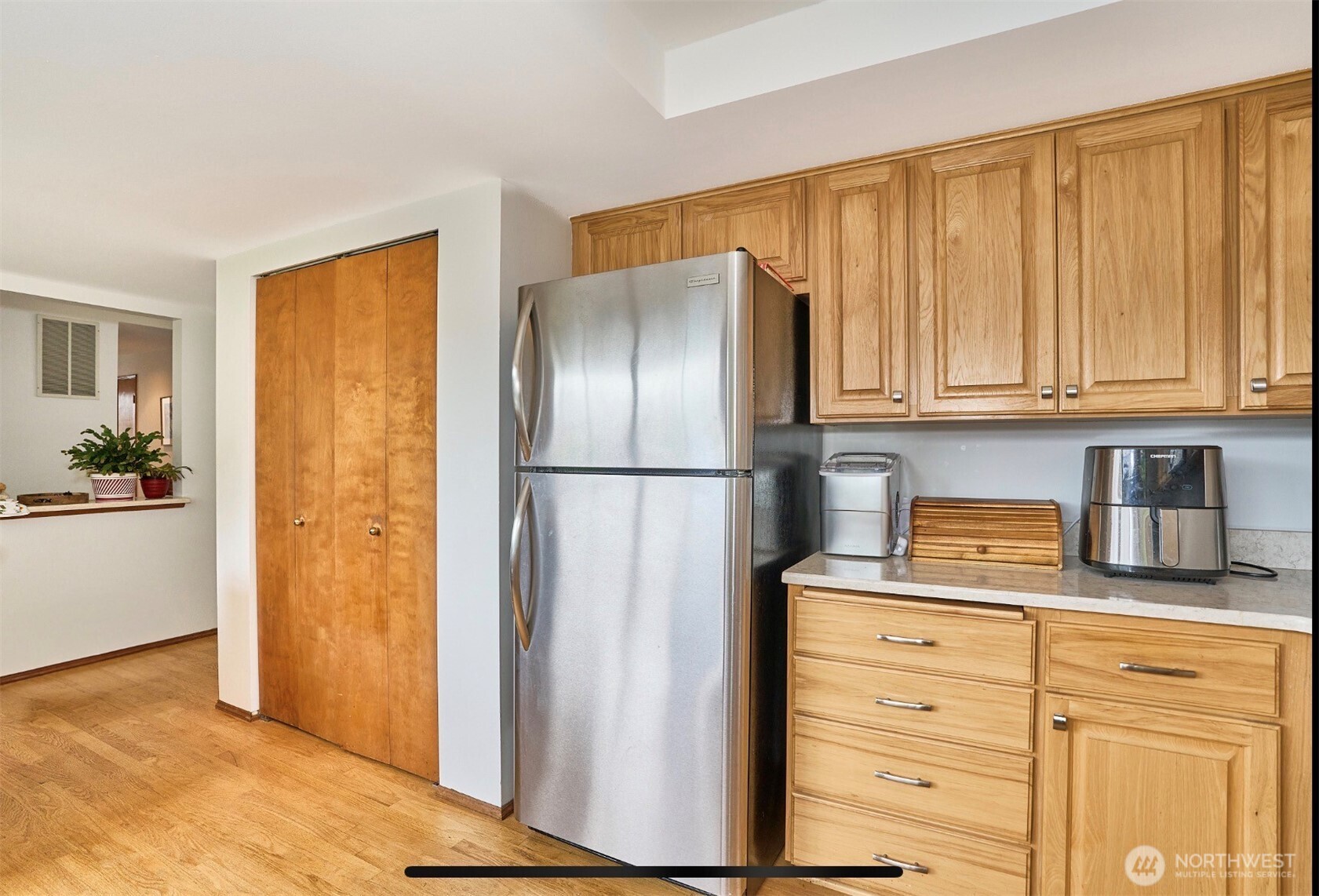 1404 S 290th Pl , Federal Way, WA 98003