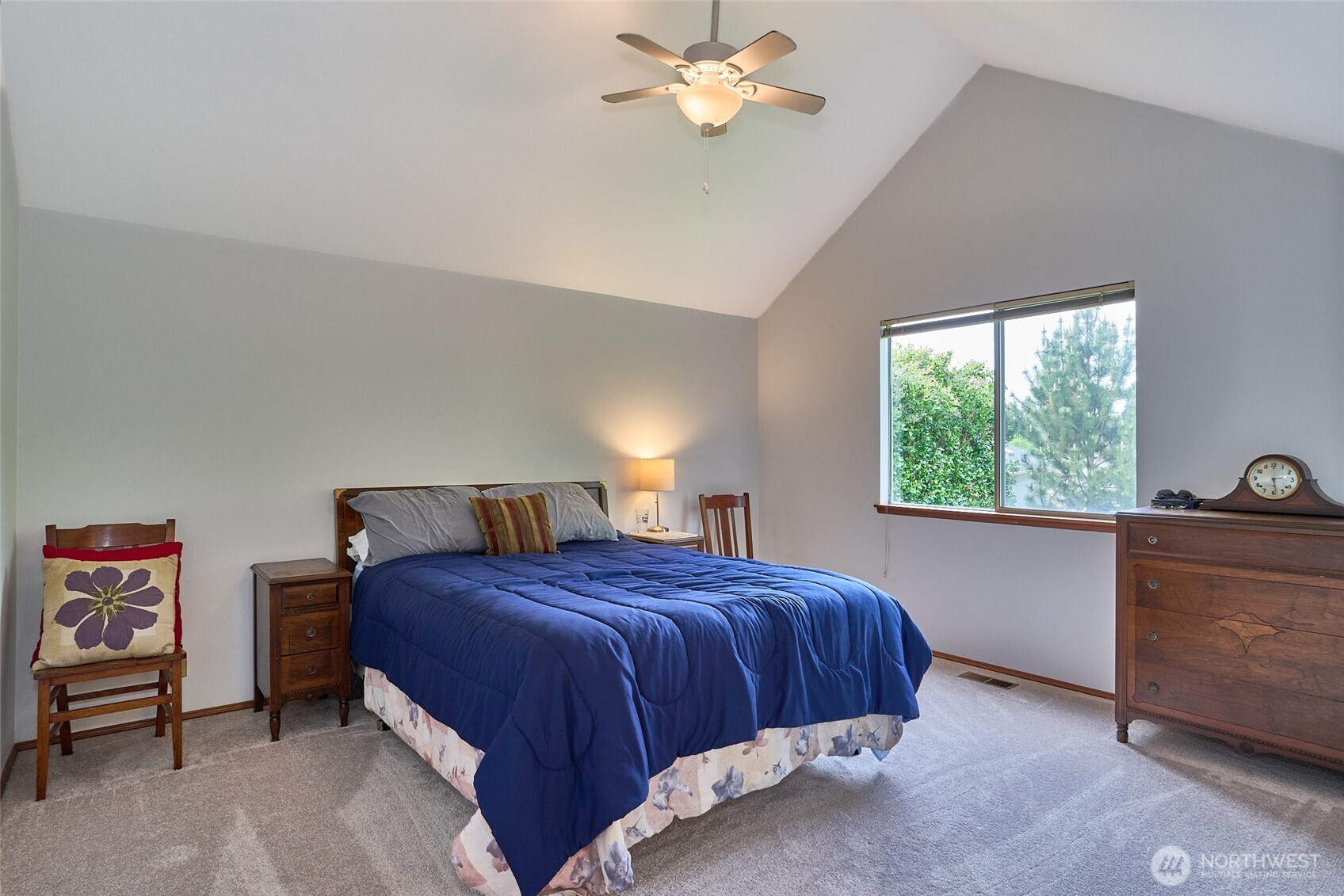 1404 S 290th Pl , Federal Way, WA 98003