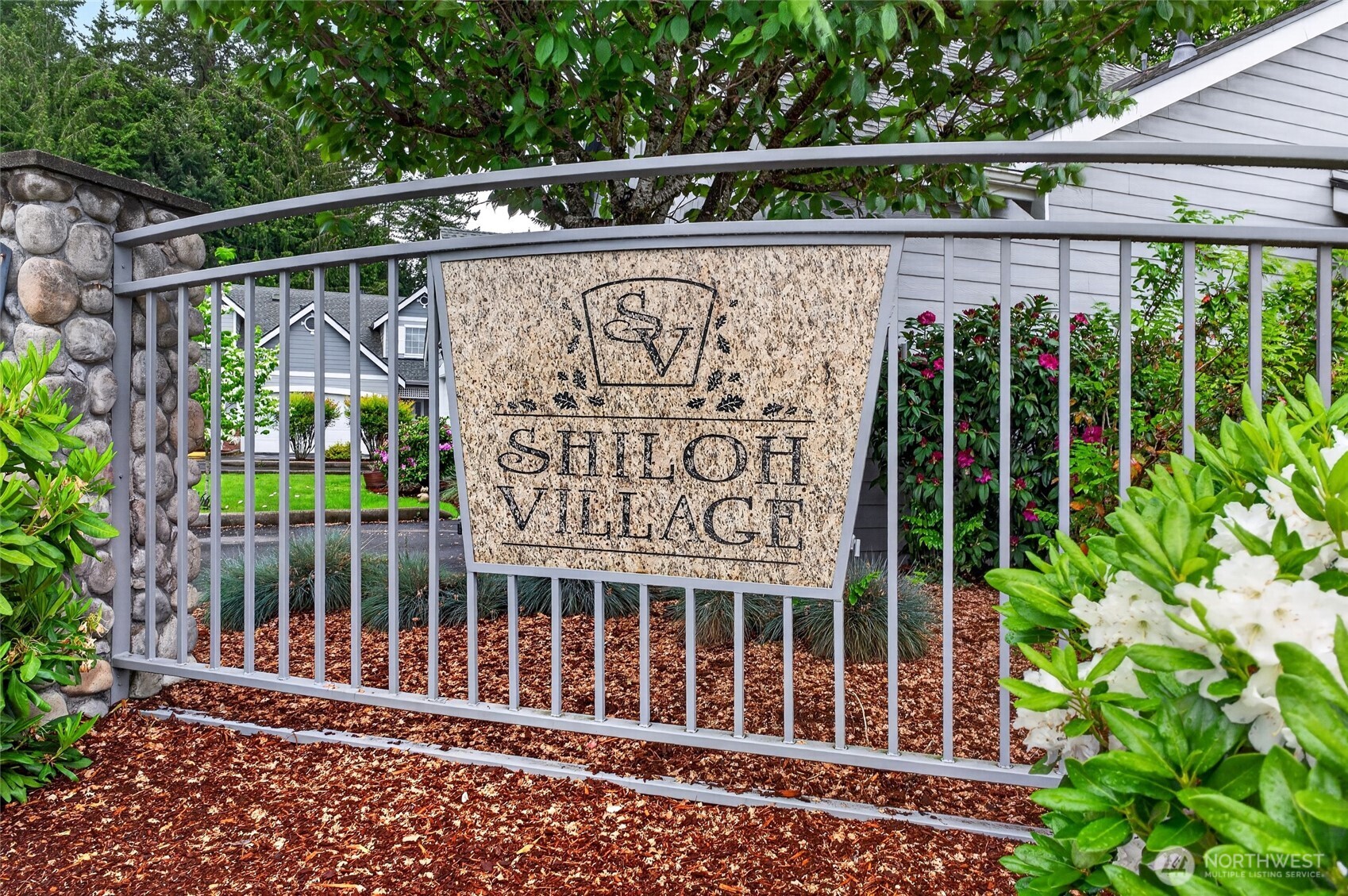 16614 SE 256th Street #E2, Covington, WA 98042
