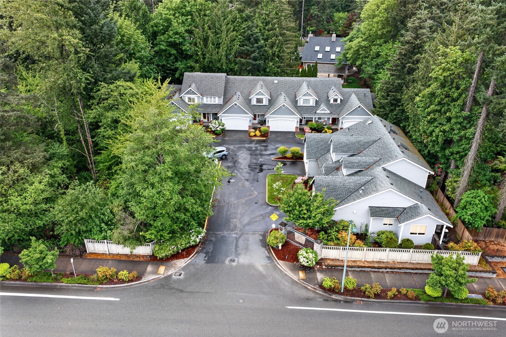 16614 SE 256th Street #E2, Covington, WA 98042