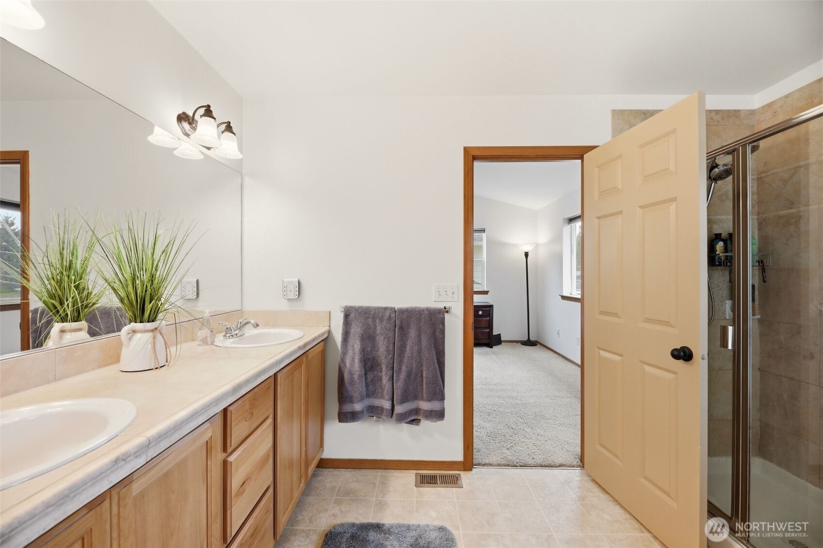 20101 11th Avenue W, Lynnwood, WA 98036