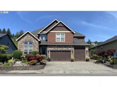 545 E 18 Street , La Center, WA 98629