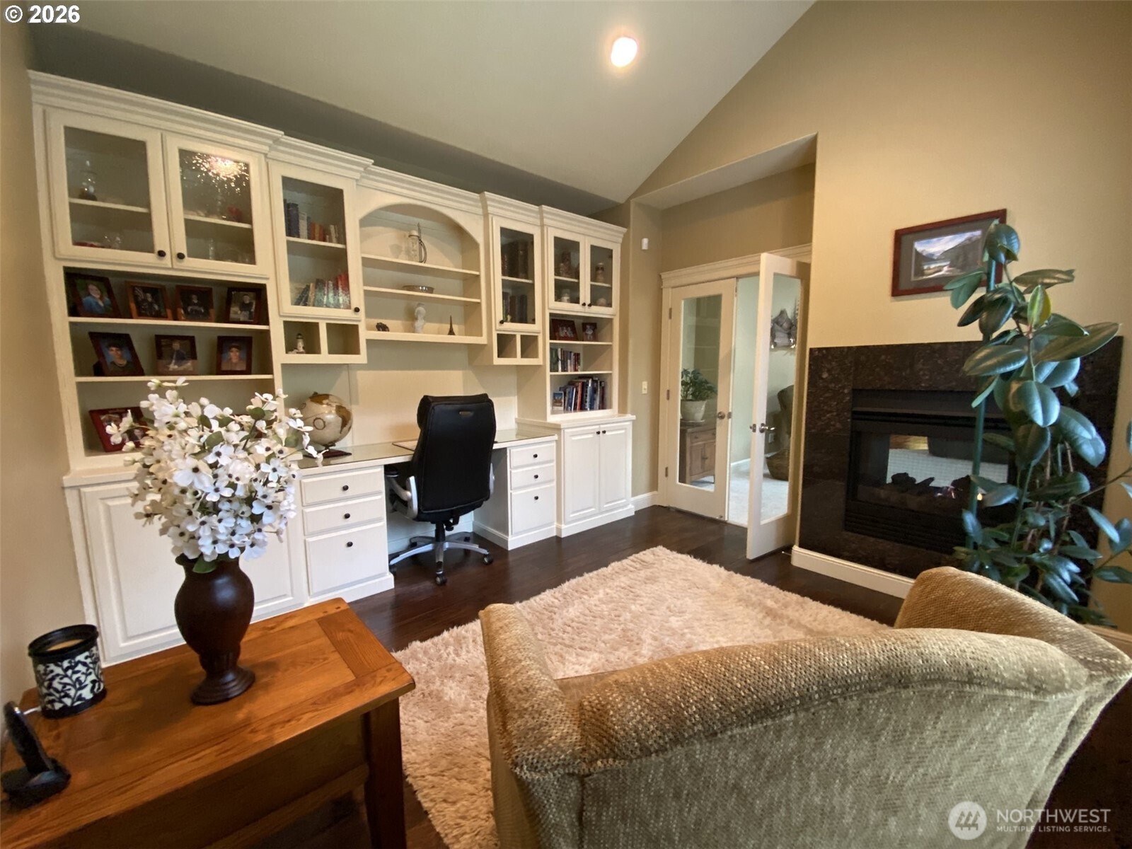 545 E 18 Street , La Center, WA 98629