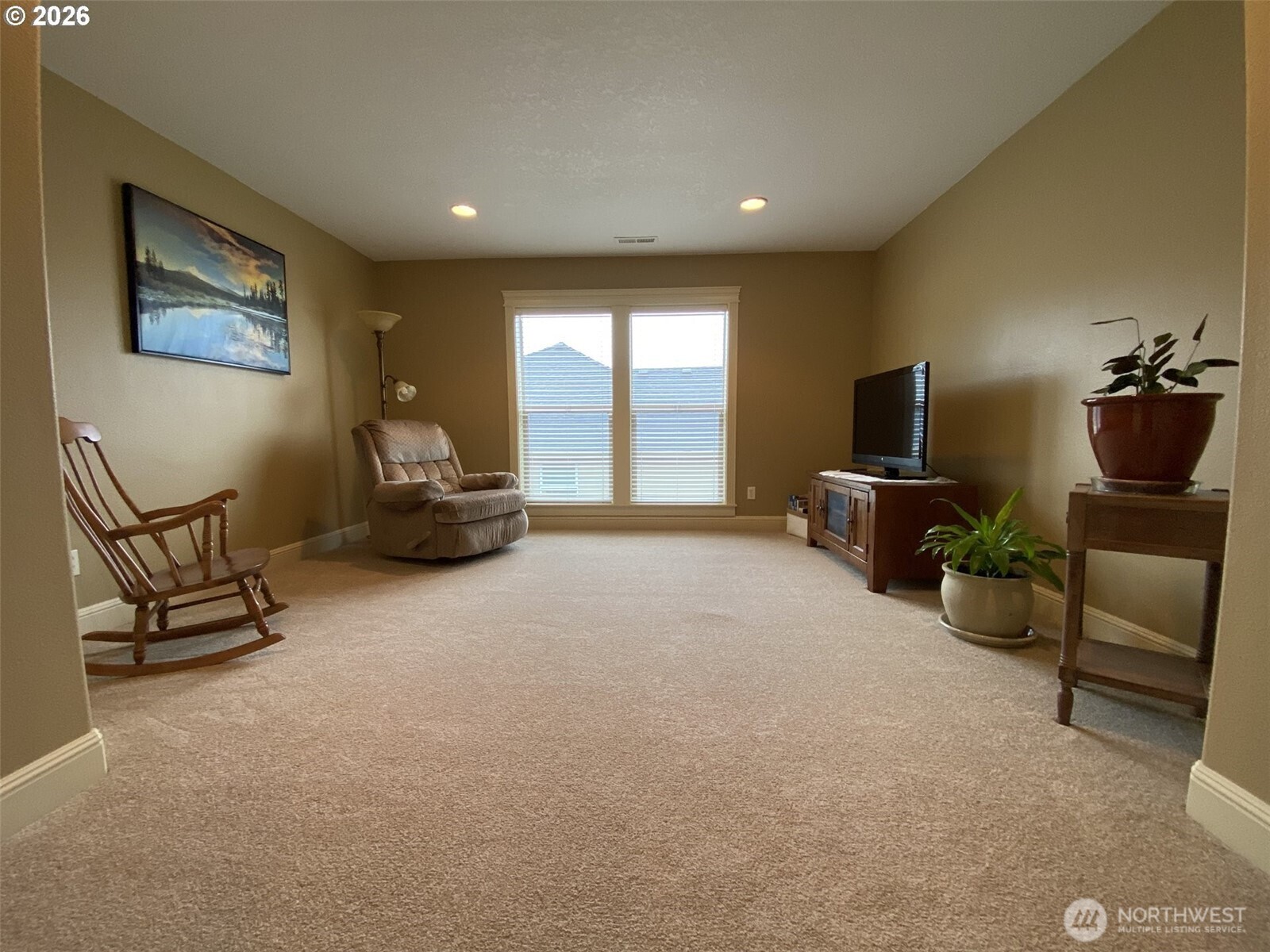 545 E 18 Street , La Center, WA 98629