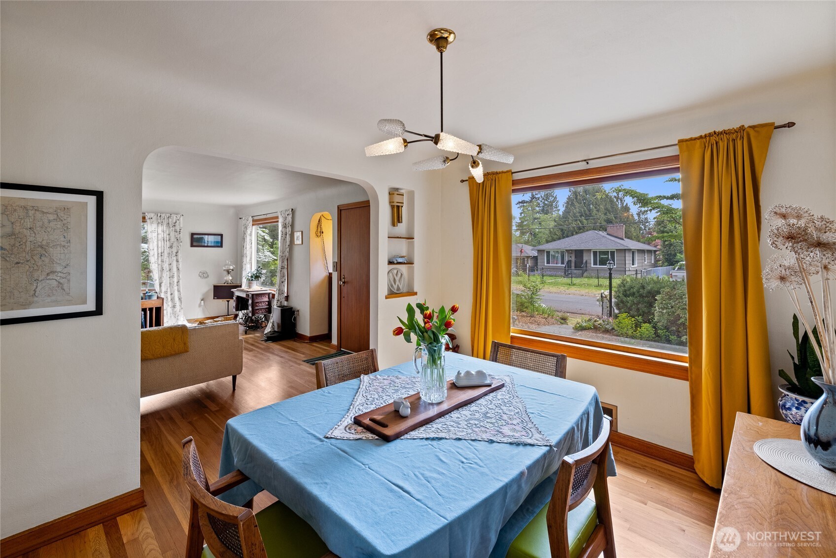 9726 F Street E, Tacoma, WA 98445