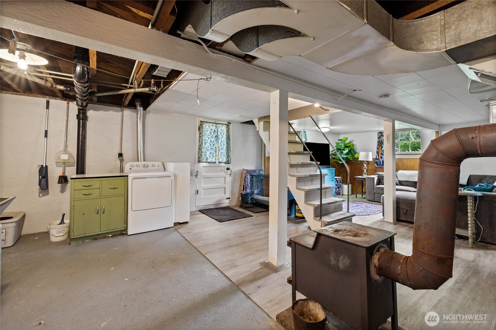 9726 F Street E, Tacoma, WA 98445