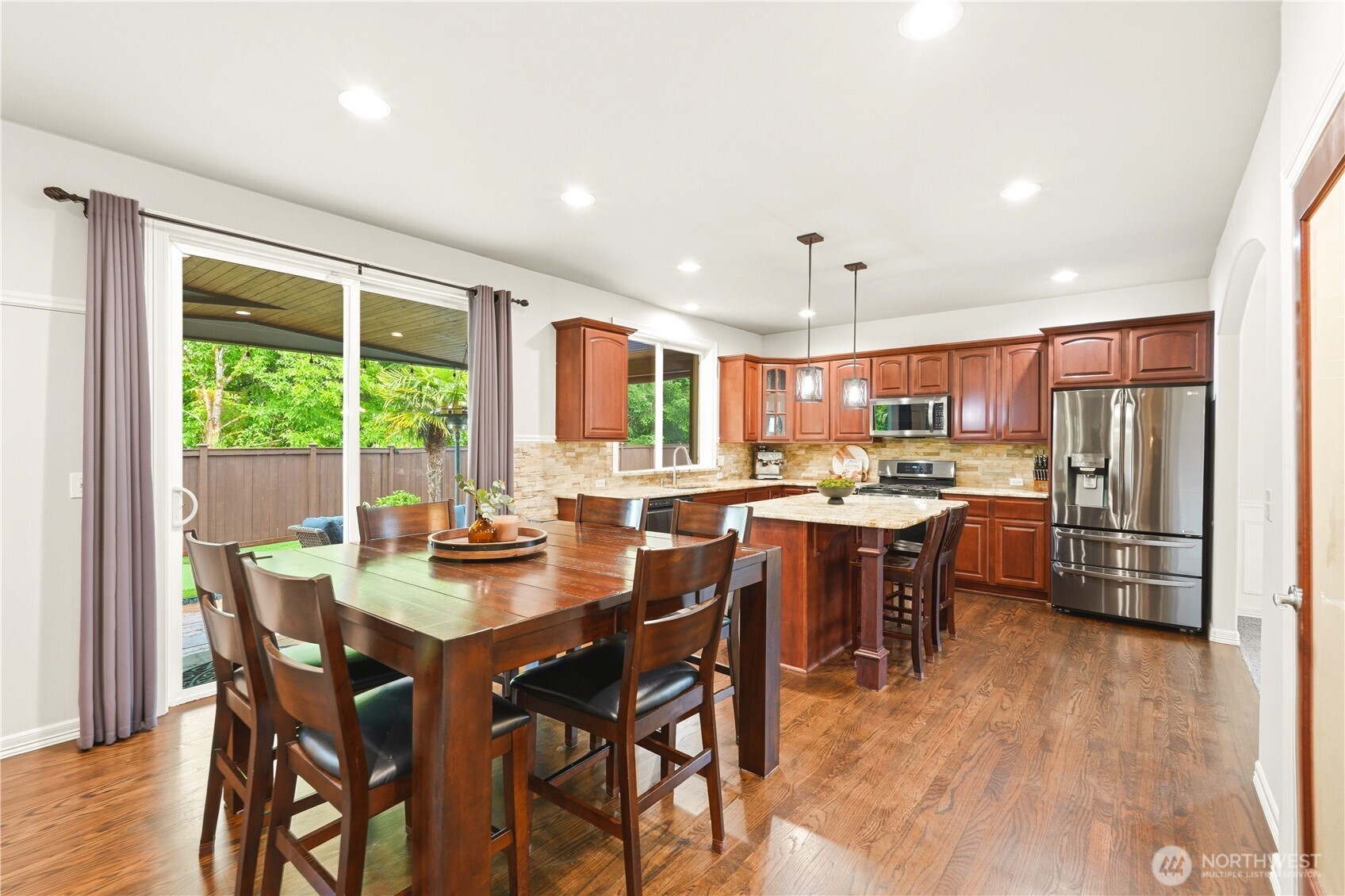 28302 239th Street , Maple Valley, WA 98038