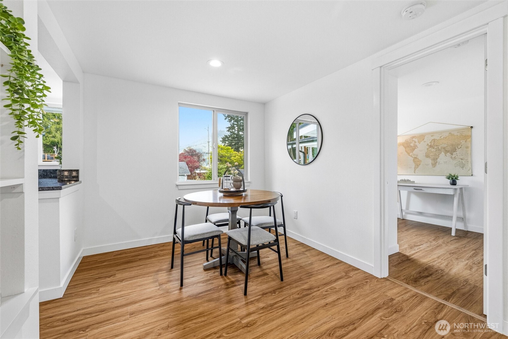 477 W Lake Samish Drive , Bellingham, WA 98229