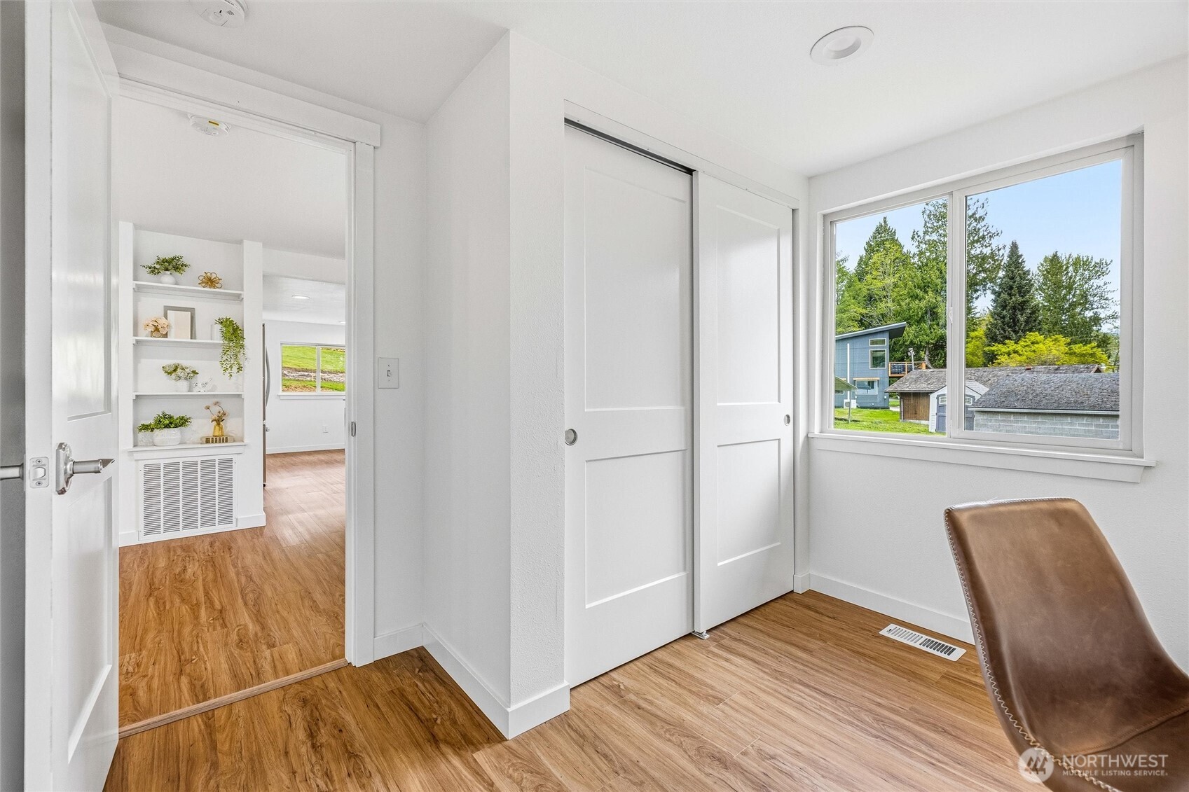 477 W Lake Samish Drive , Bellingham, WA 98229