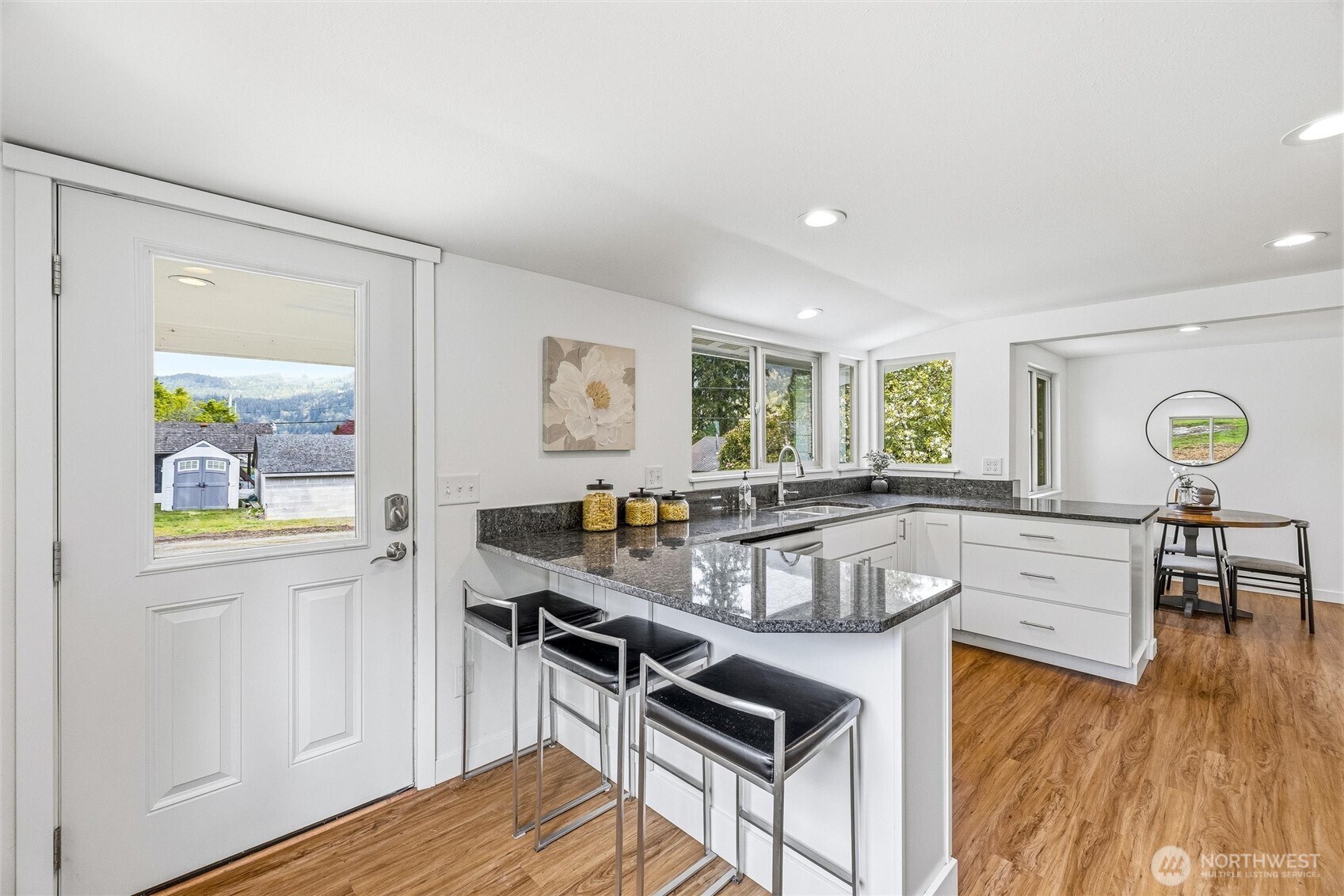 477 W Lake Samish Drive , Bellingham, WA 98229