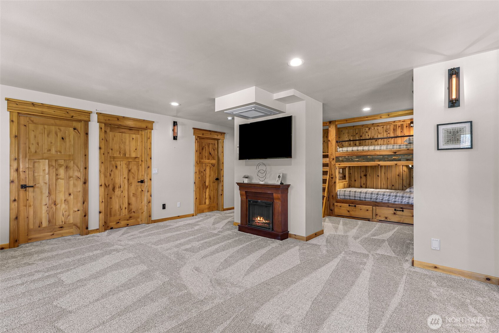 306 W Montana Avenue , Roslyn, WA 98941