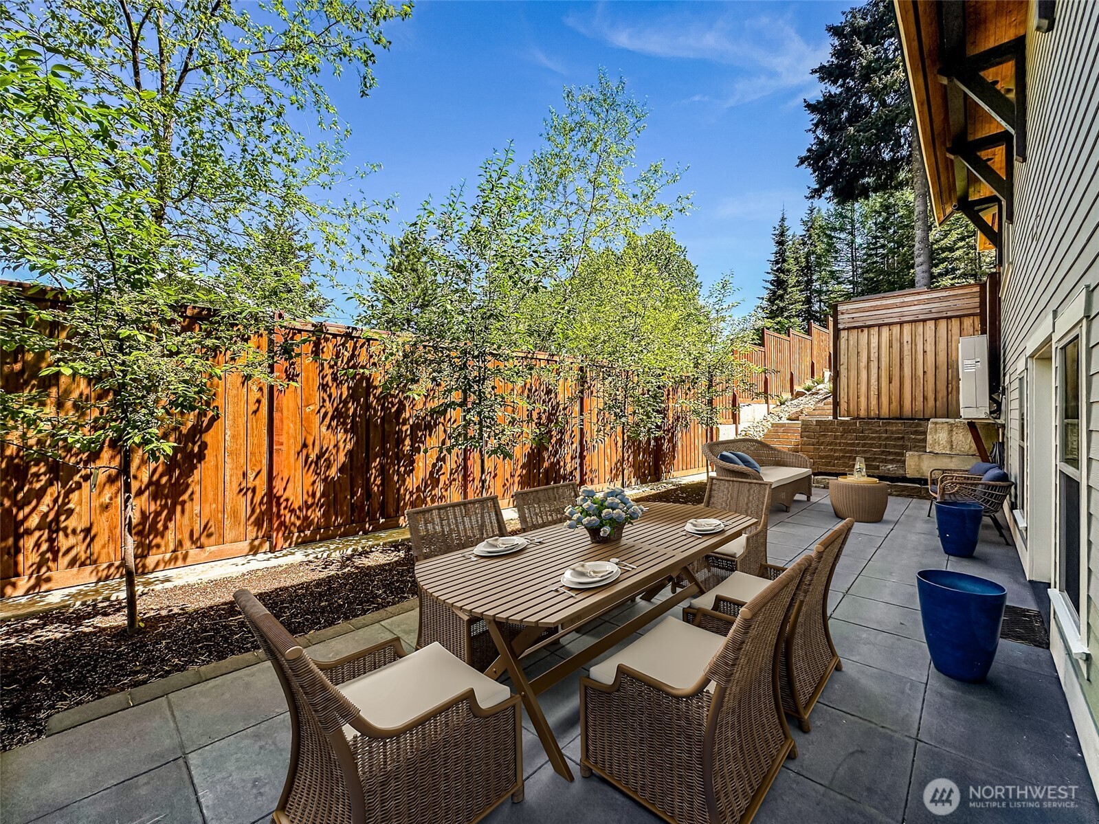 306 W Montana Avenue , Roslyn, WA 98941