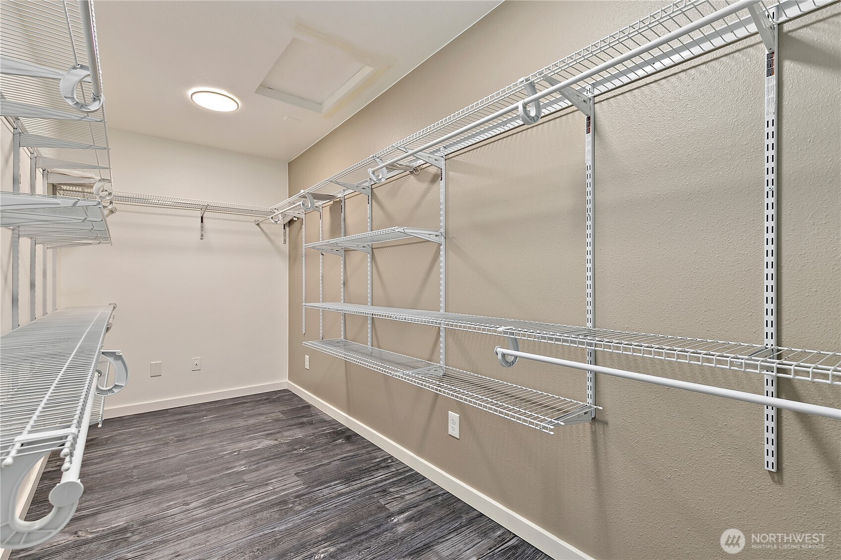 3601 70th Avenue W, University Place, WA 98466