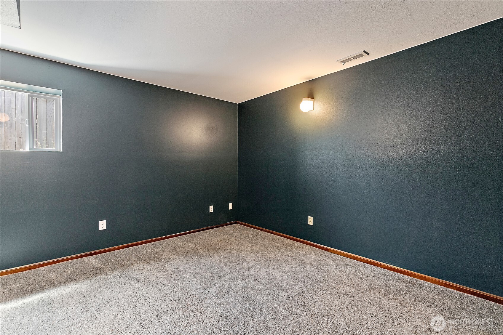 3601 70th Avenue W, University Place, WA 98466