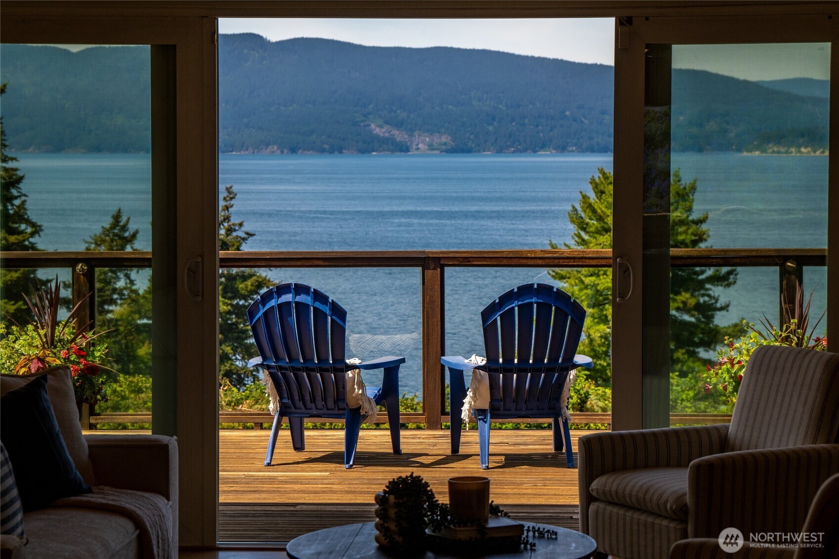418 Briar Road , Bellingham, WA 98225