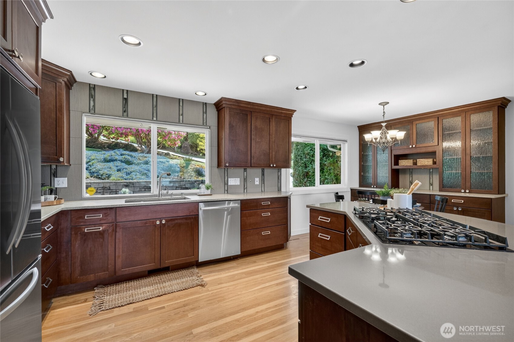418 Briar Road , Bellingham, WA 98225