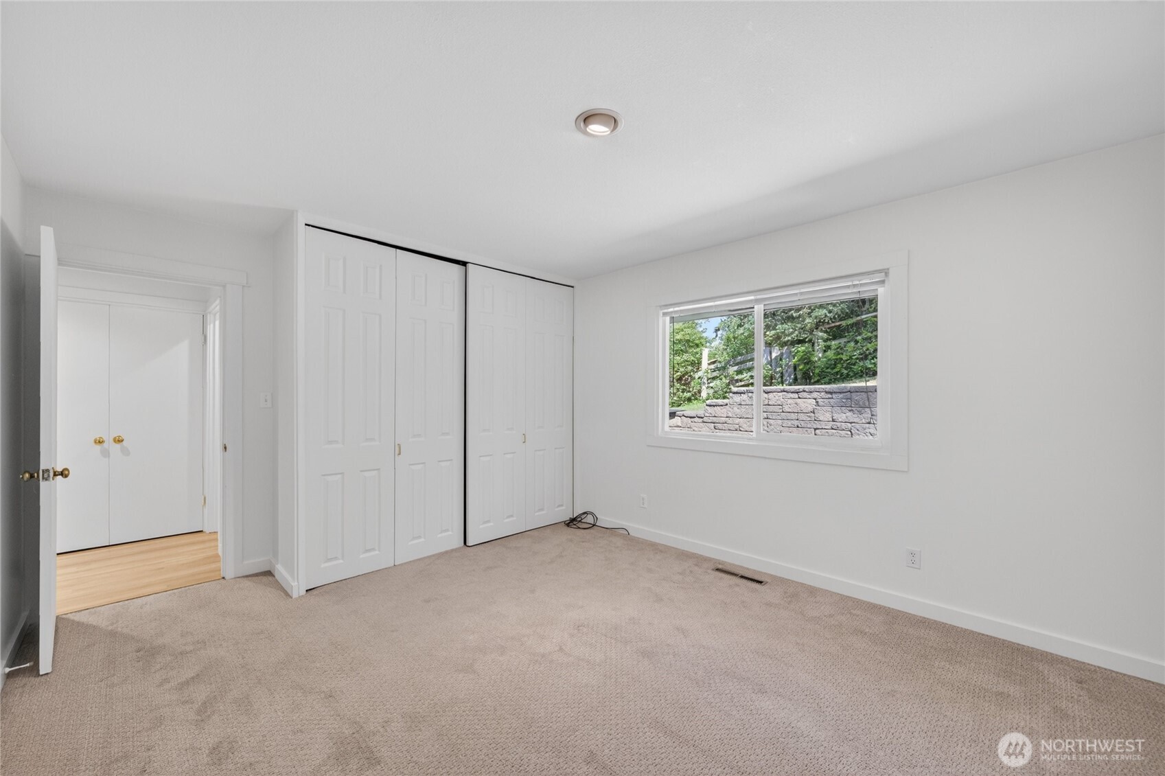 418 Briar Road , Bellingham, WA 98225