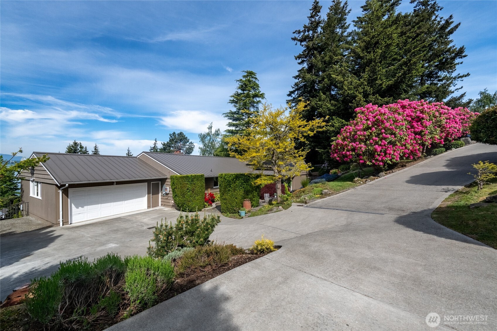 418 Briar Road , Bellingham, WA 98225