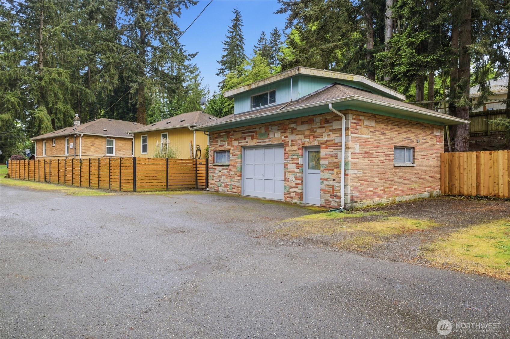 7715 236th Street SW, Edmonds, WA 98026