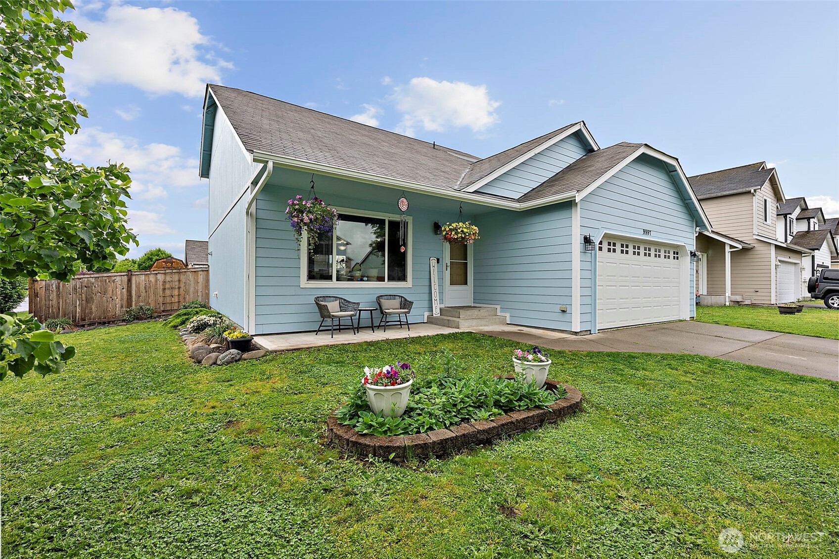 9997 Greenleaf Loop SE, Yelm, WA 98597