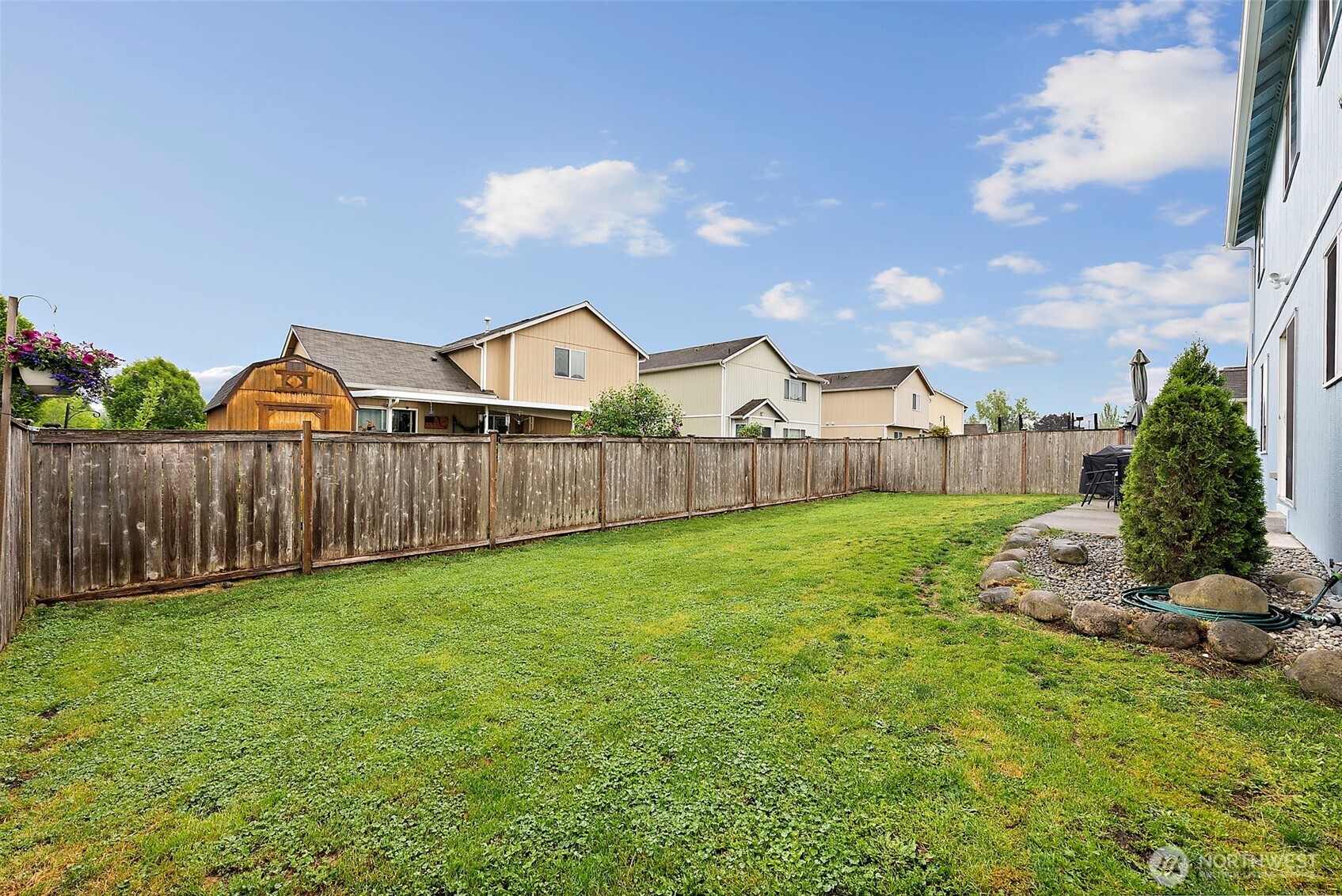 9997 Greenleaf Loop SE, Yelm, WA 98597