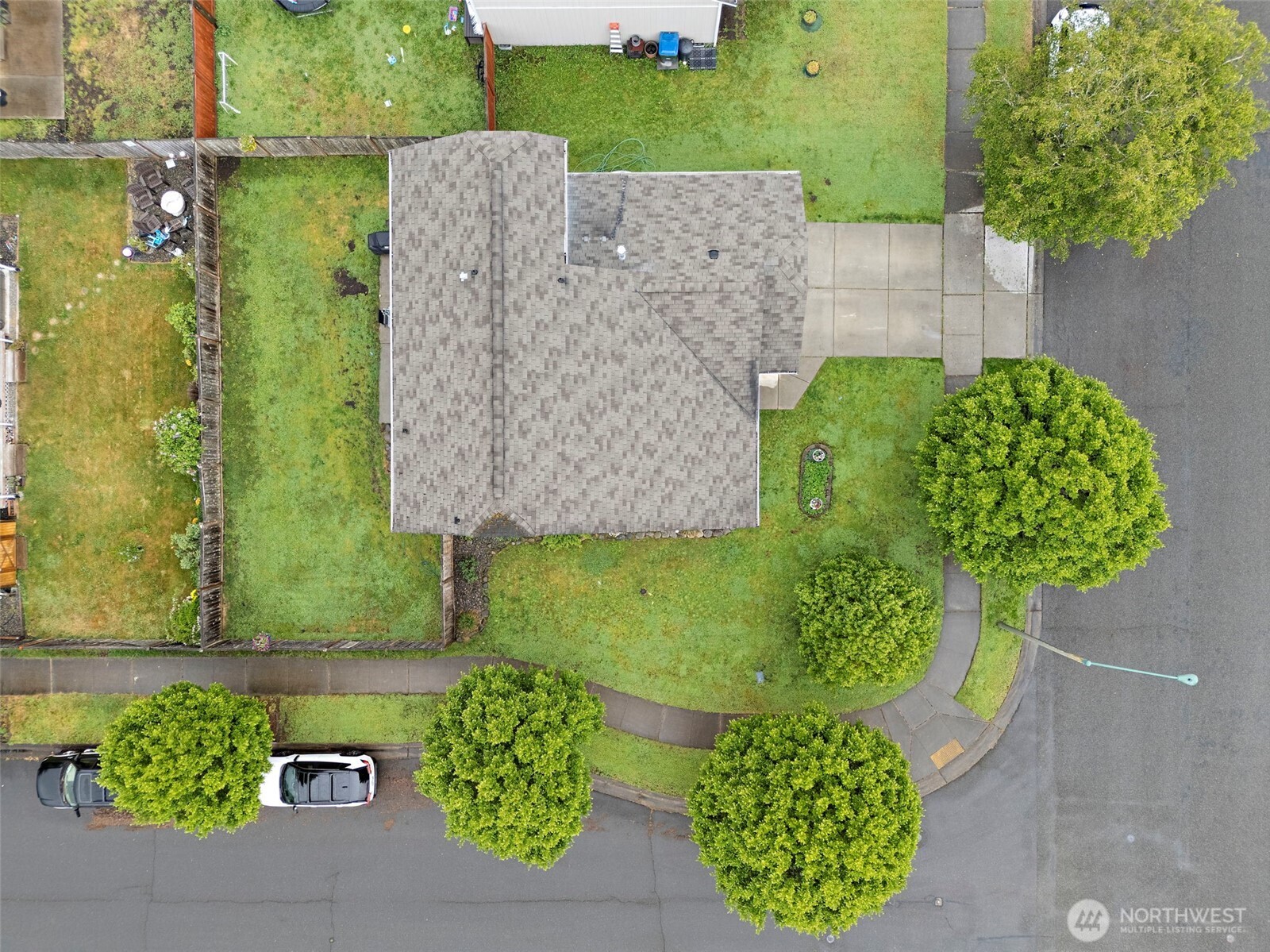 9997 Greenleaf Loop SE, Yelm, WA 98597