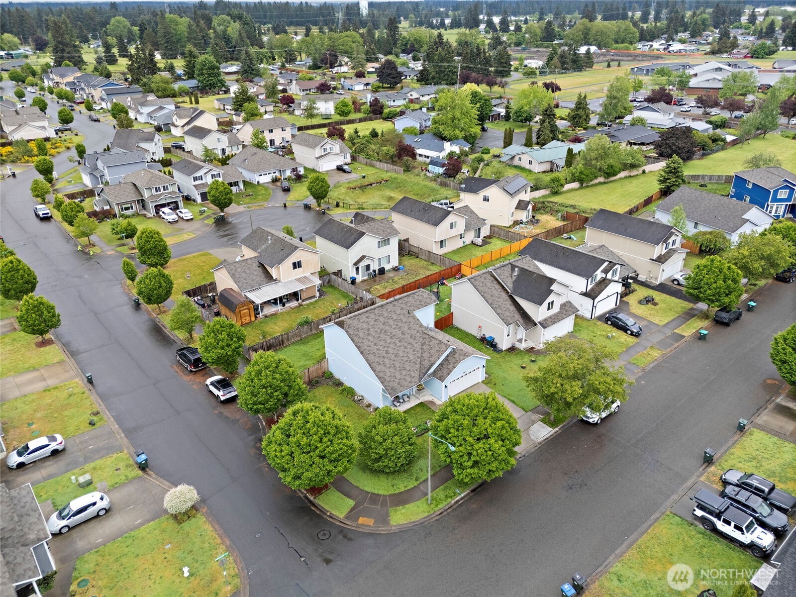 9997 Greenleaf Loop SE, Yelm, WA 98597