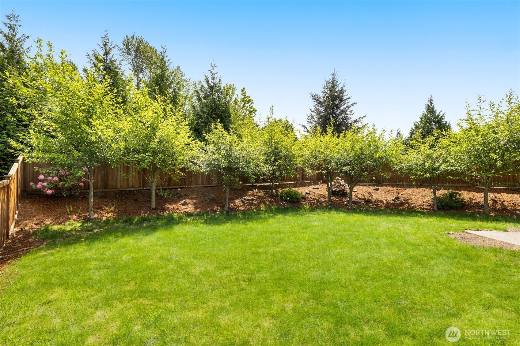 932 Clearwater Court , Mount Vernon, WA 98273