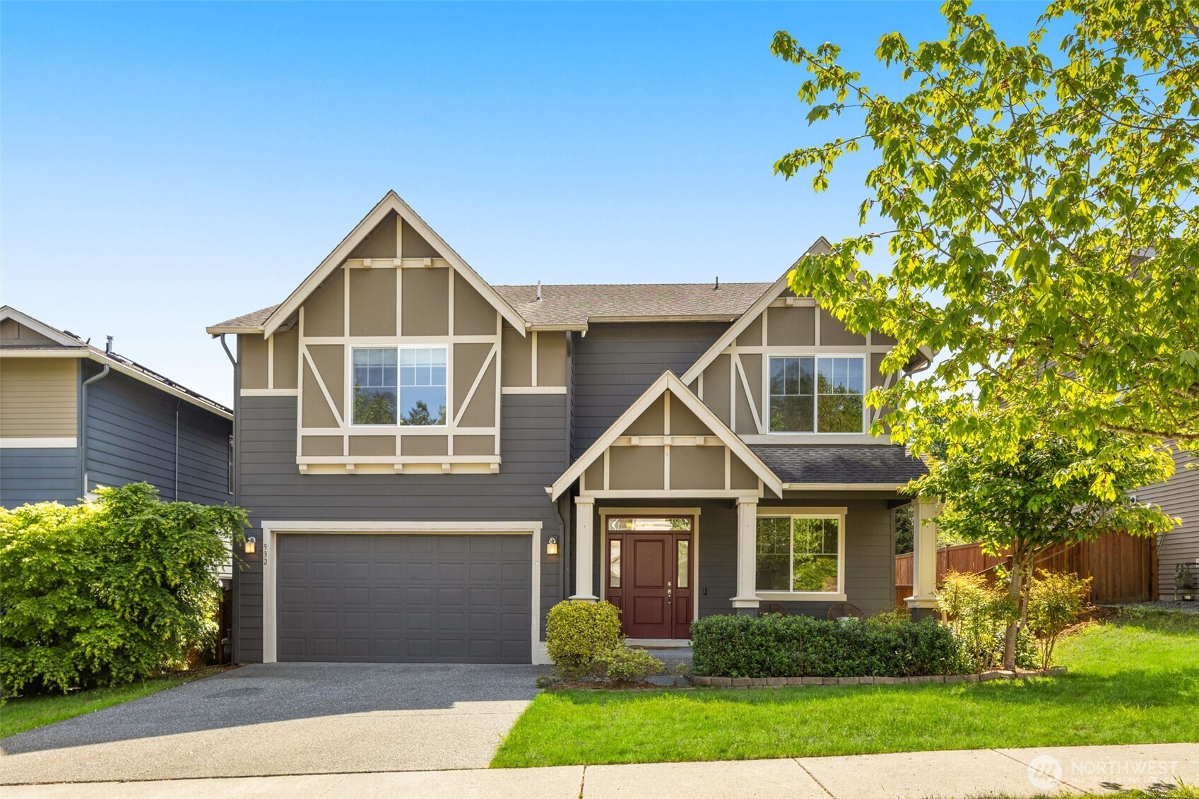 932 Clearwater Court , Mount Vernon, WA 98273
