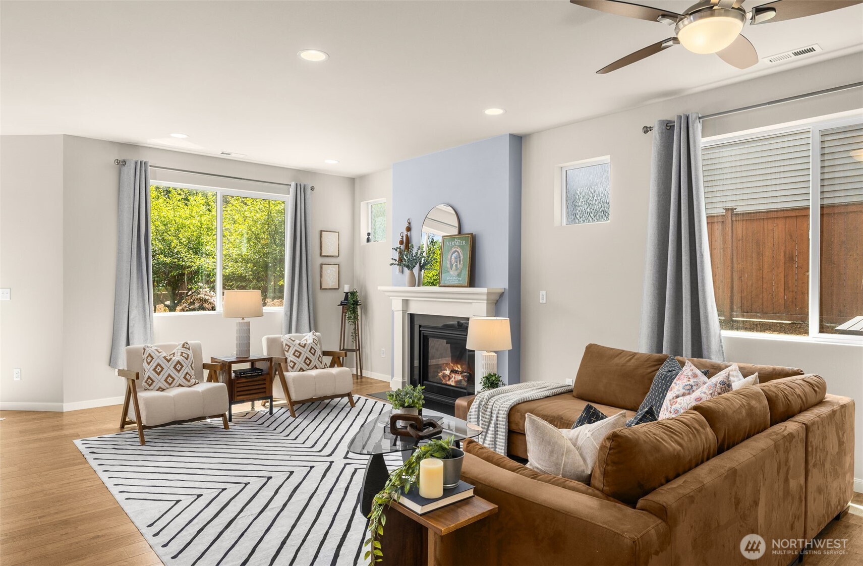 932 Clearwater Court , Mount Vernon, WA 98273