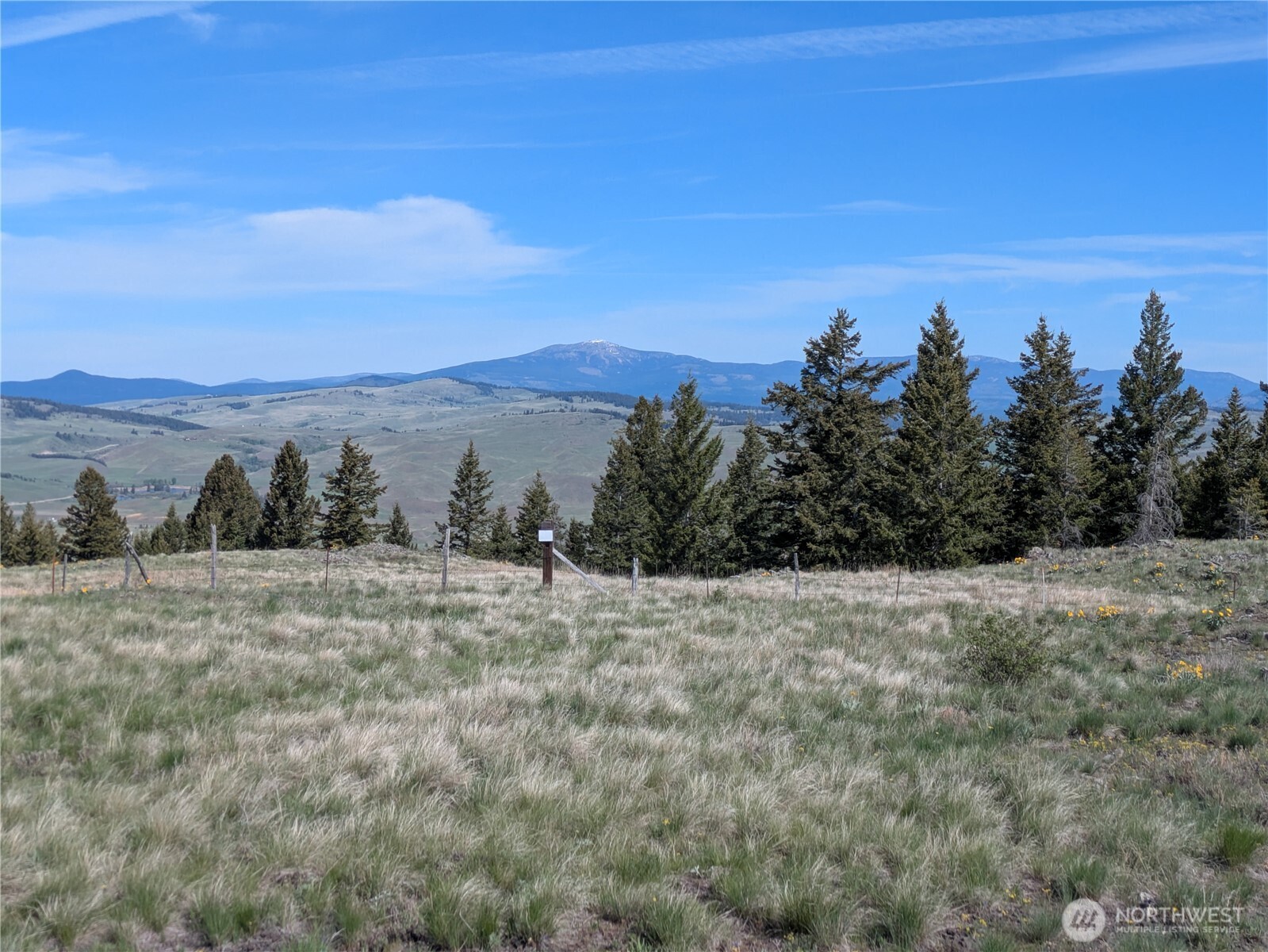 84 1/2 Pratt Road , Oroville, WA 98831
