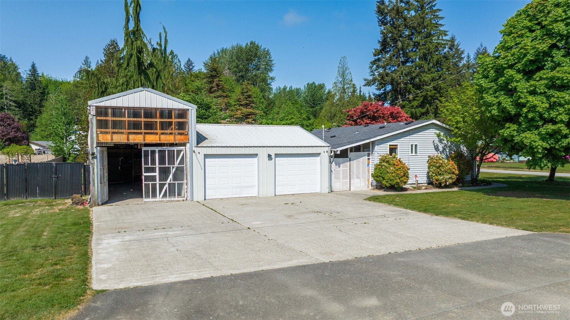 459 Commercial Avenue , Darrington, WA 98241
