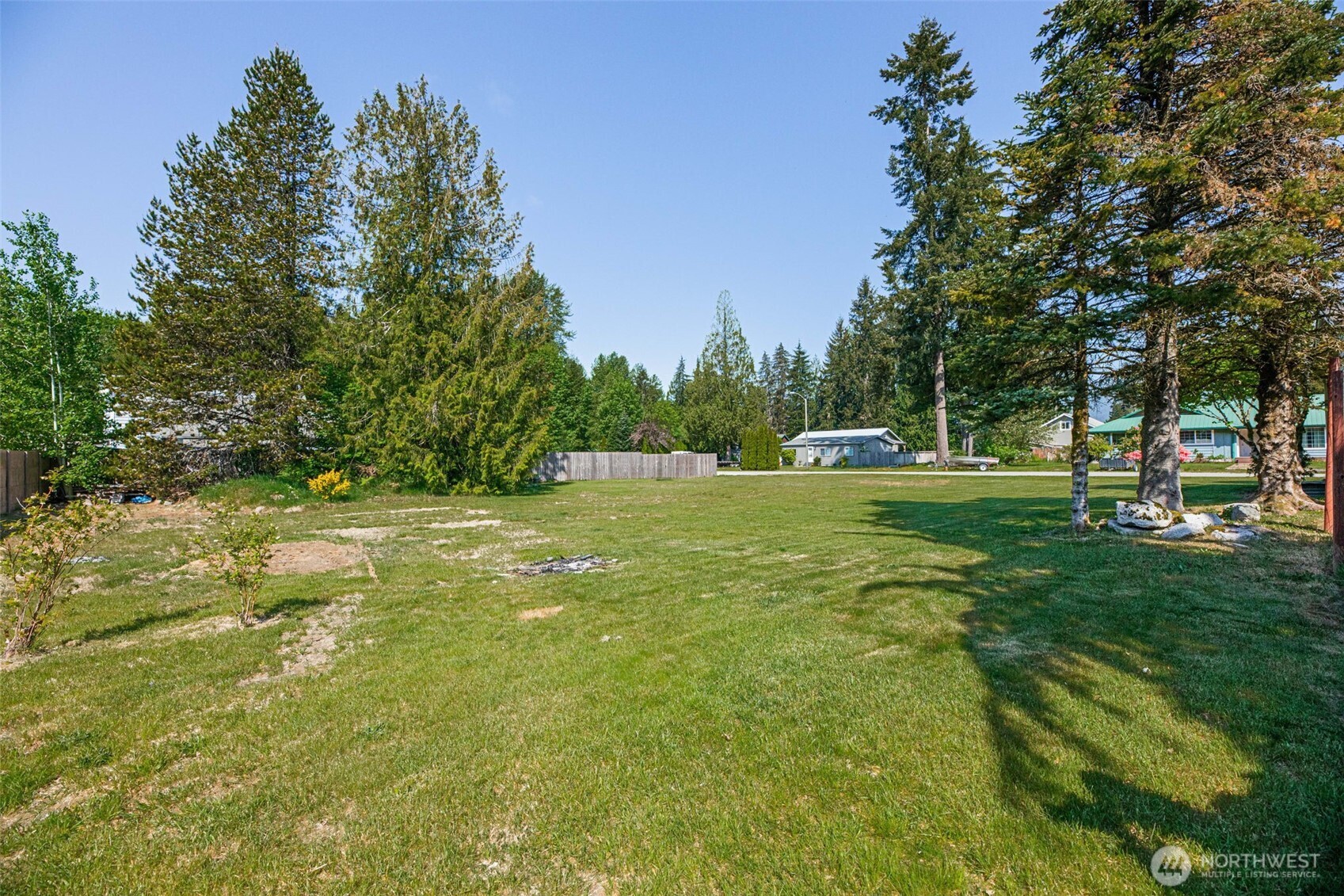 459 Commercial Avenue , Darrington, WA 98241