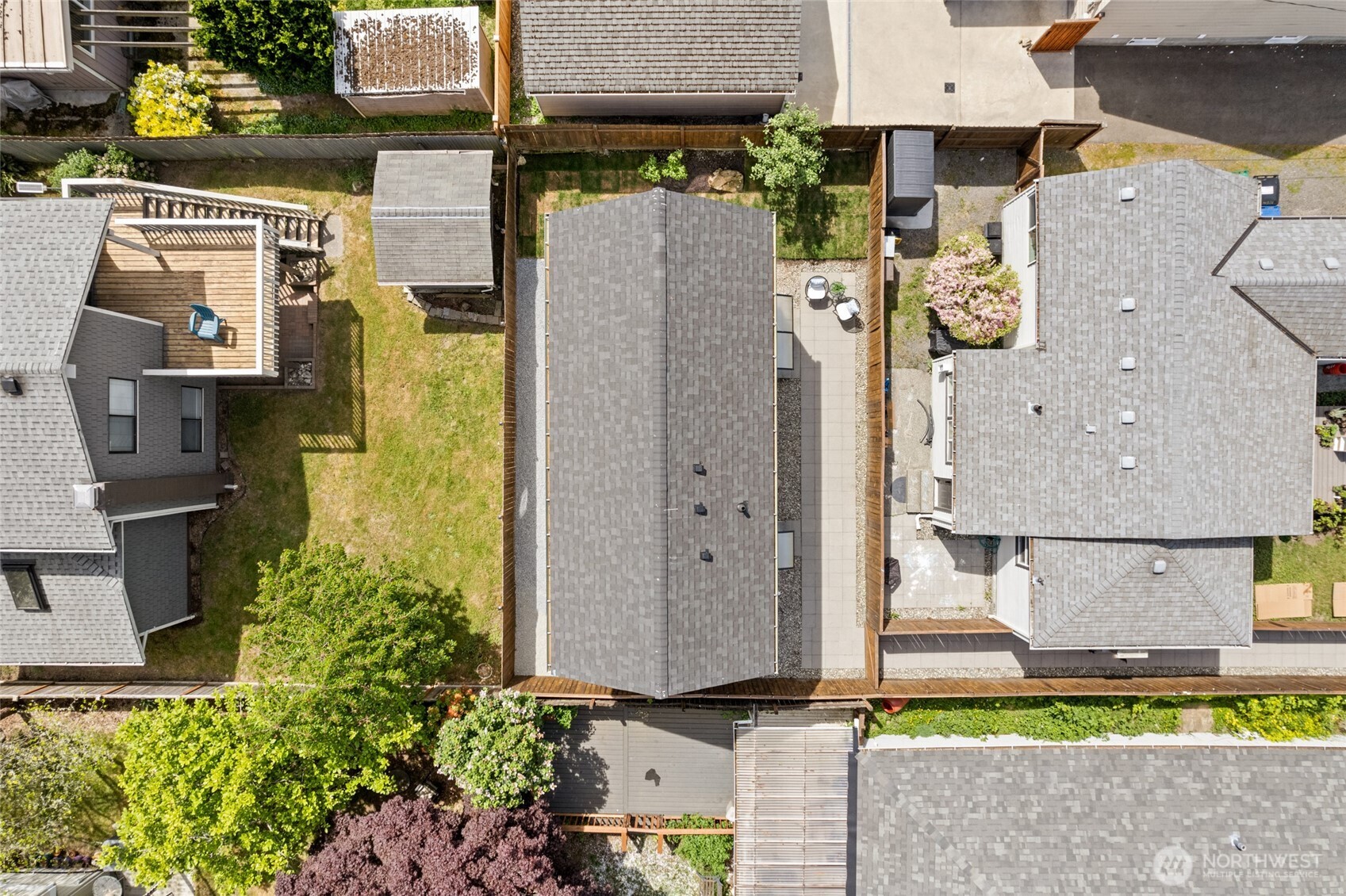 14338 Ashworth Avenue N #B, Seattle, WA 98133-7124