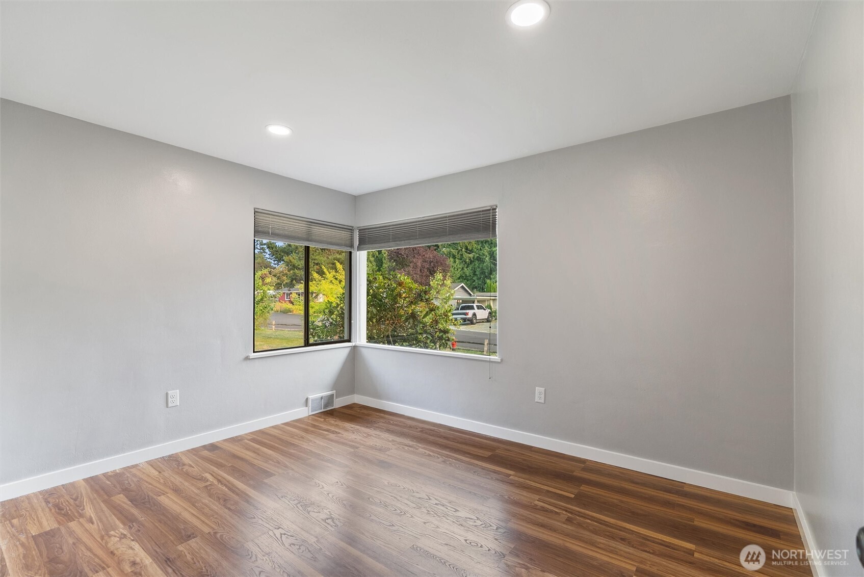 8101 274th Street NW, Stanwood, WA 98292