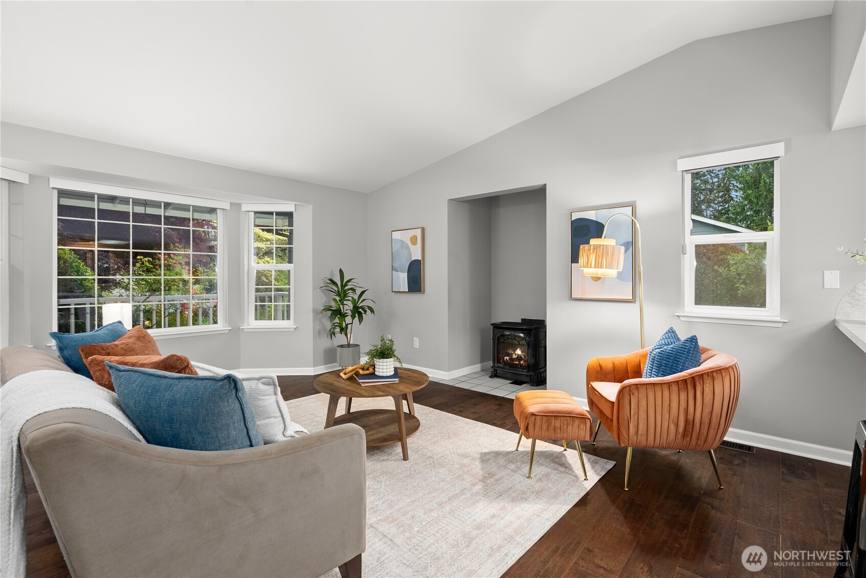 21829 Virginia Place NE, Kingston, WA 98346