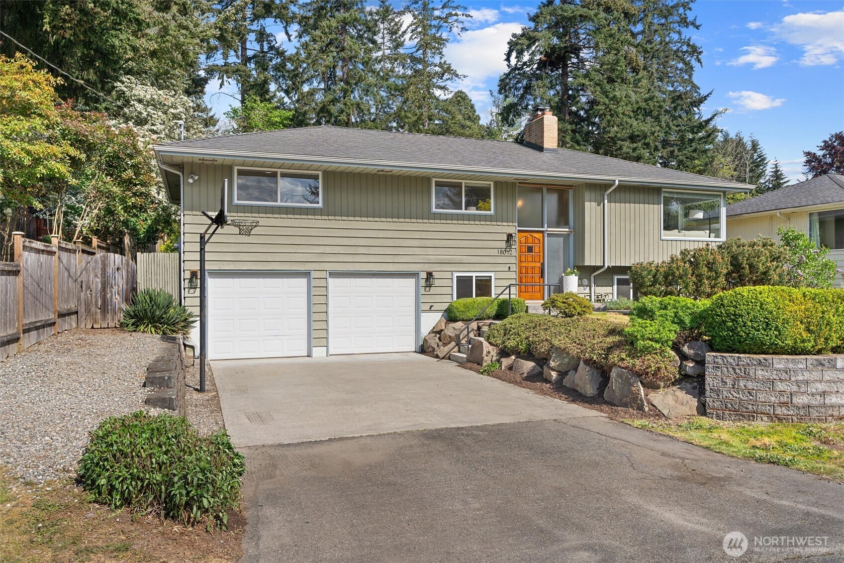 18012 1st Avenue NW, Shoreline, WA 98177