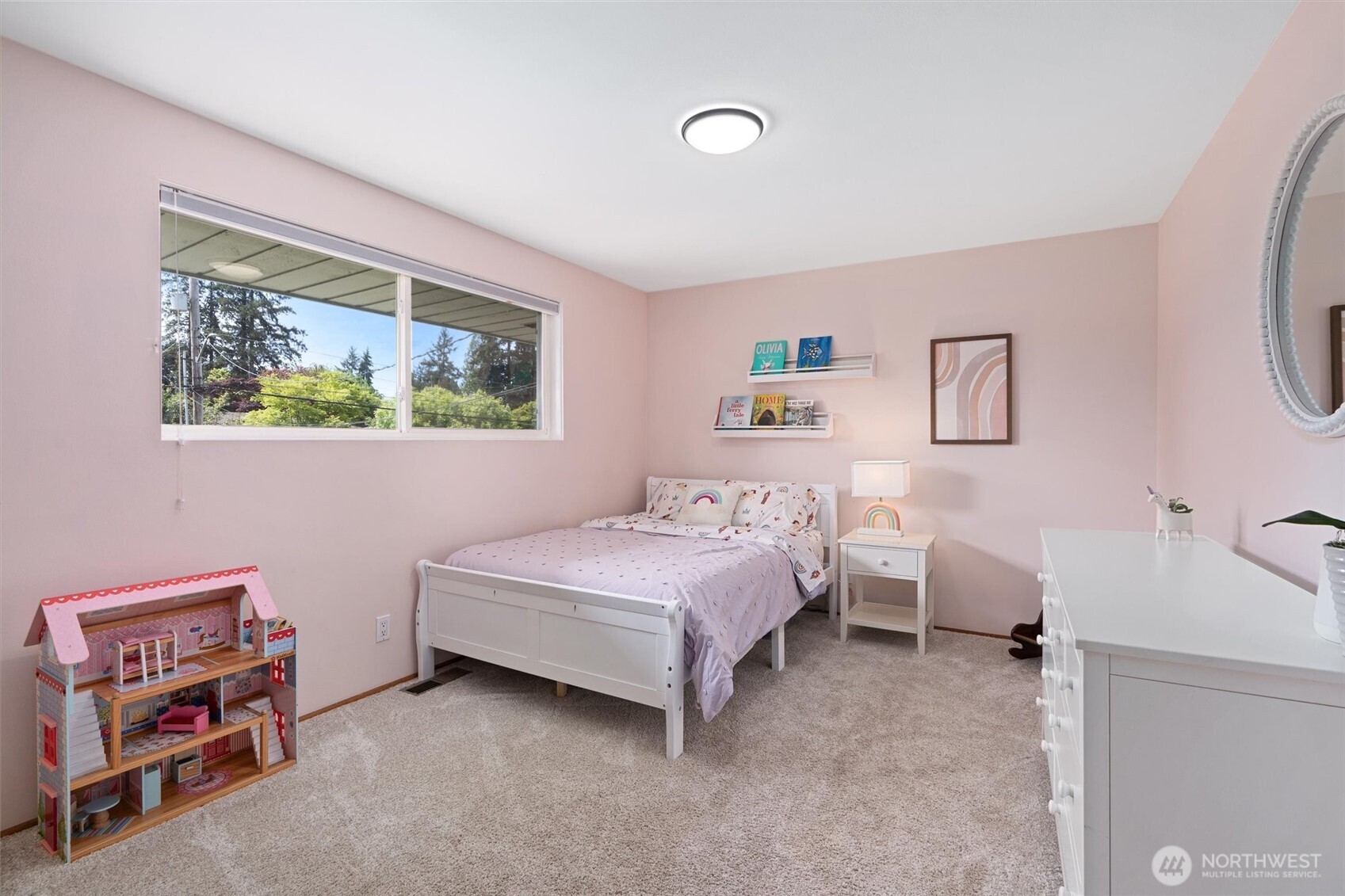 18012 1st Avenue NW, Shoreline, WA 98177