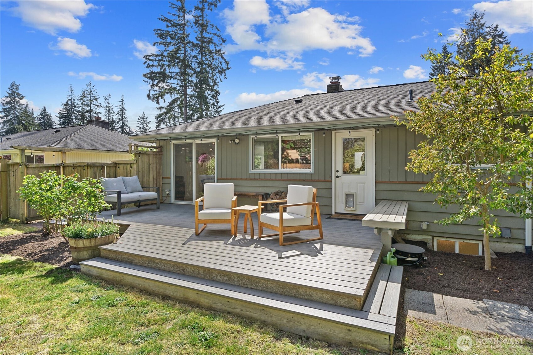 18012 1st Avenue NW, Shoreline, WA 98177