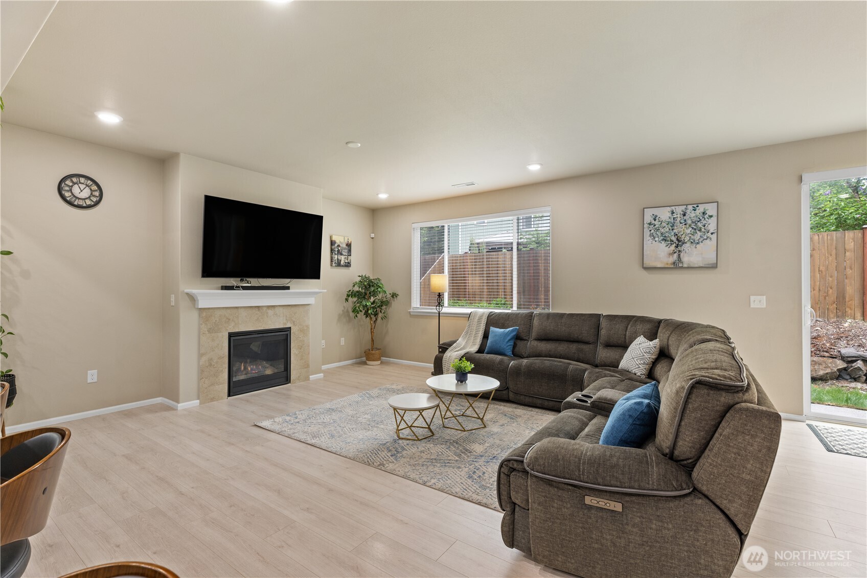 26832 199th Avenue SE, Covington, WA 98042-6884