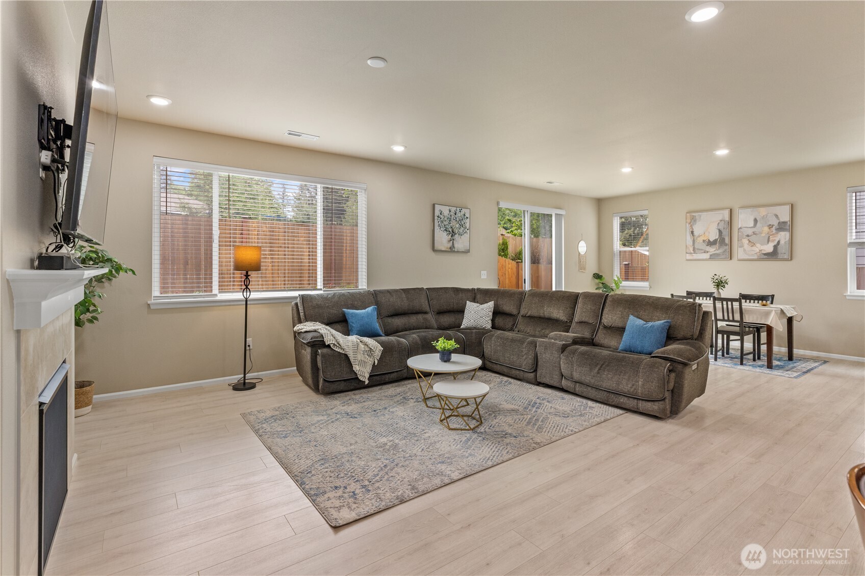 26832 199th Avenue SE, Covington, WA 98042-6884
