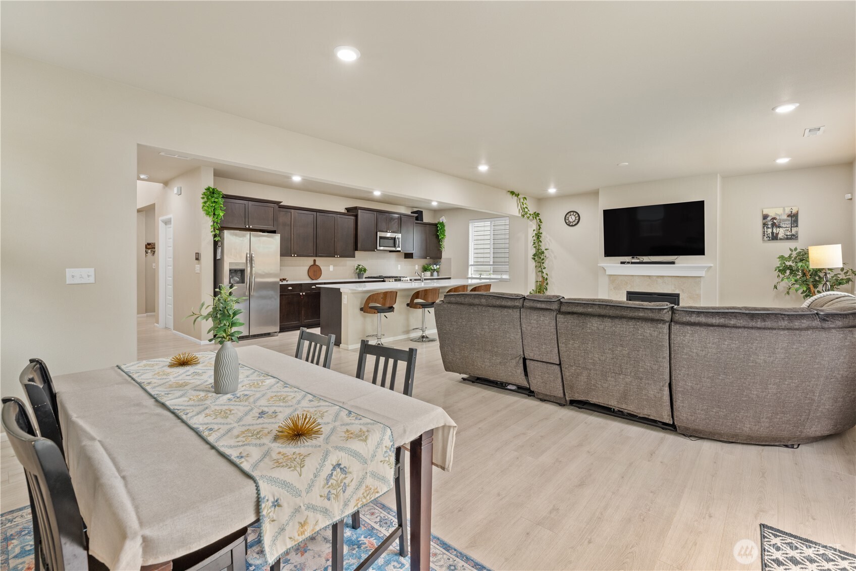 26832 199th Avenue SE, Covington, WA 98042-6884