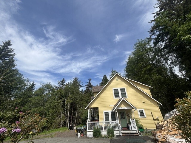 143 Johnson Lane , Oak Harbor, WA 98277