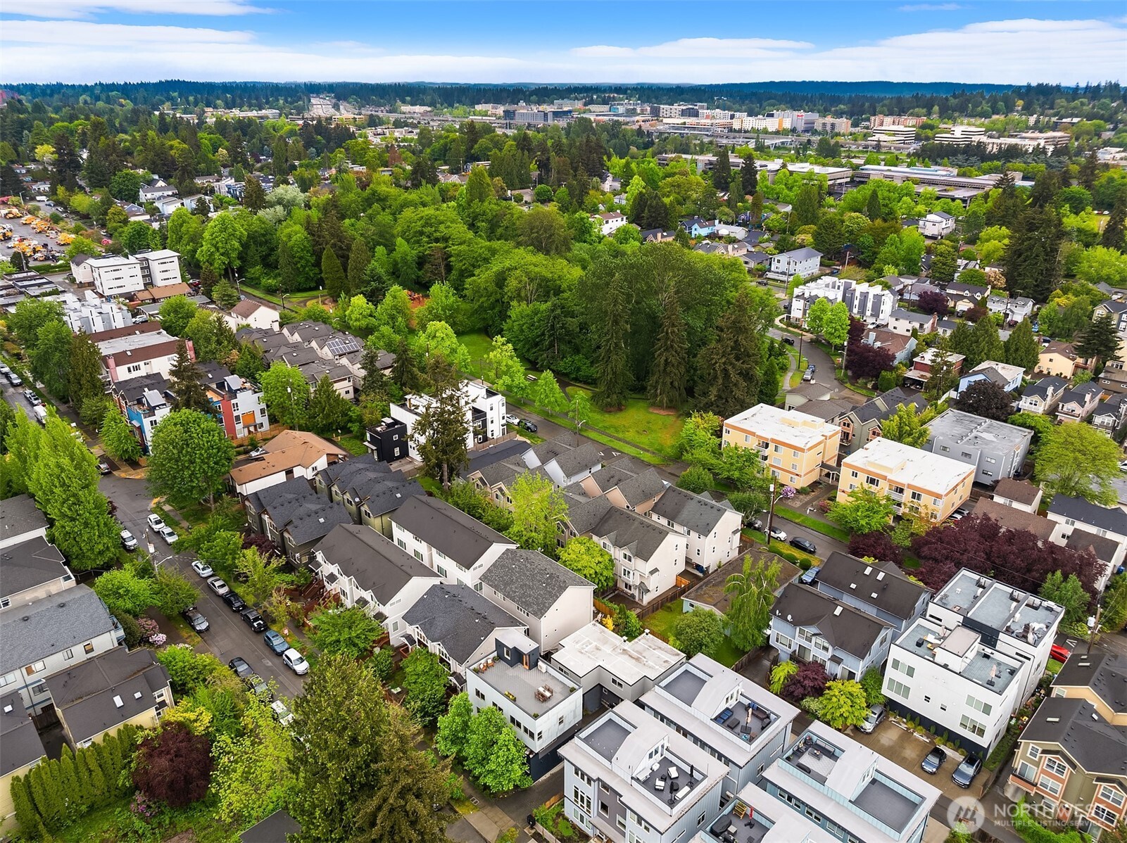 9230 Interlake Avenue N, Seattle, WA 98103